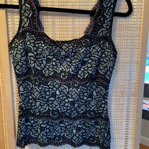 Cache lace top small